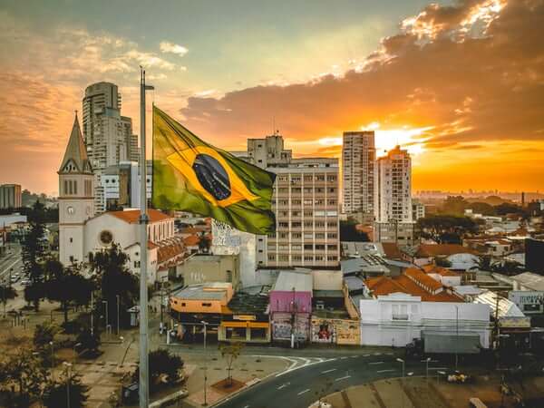 虎牙旗下的游戏直播平台 Nimo TV 正式进入巴西插图
