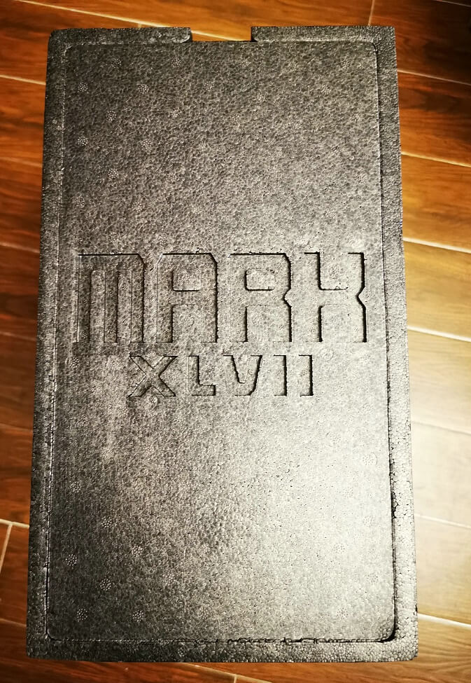 开箱丨Hot Toys 蜘蛛侠英雄远征钢铁侠Mark 47 1:6比例合金珍藏人偶插图6