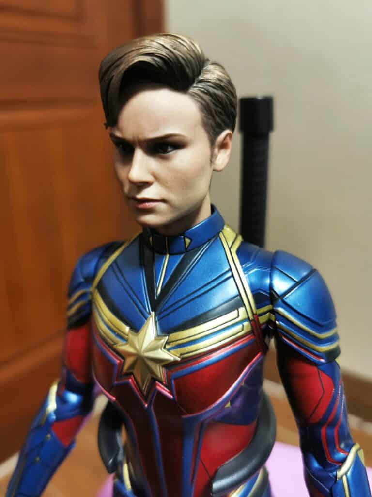 开箱丨HotToys复仇者联盟4惊奇队长1:6珍藏人偶插图4